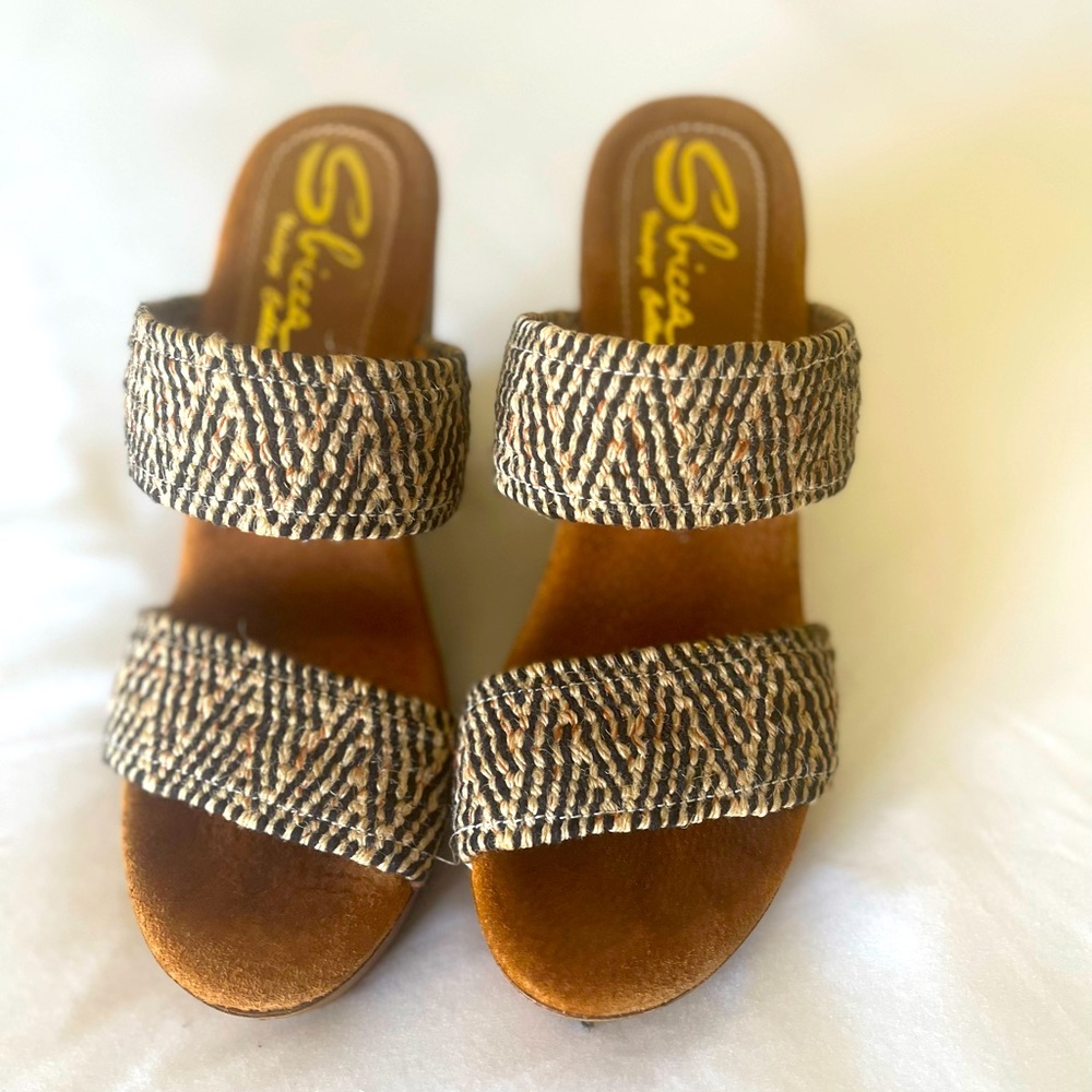 WOVEN Neutral Wedges, GREAT CONDITION, 7